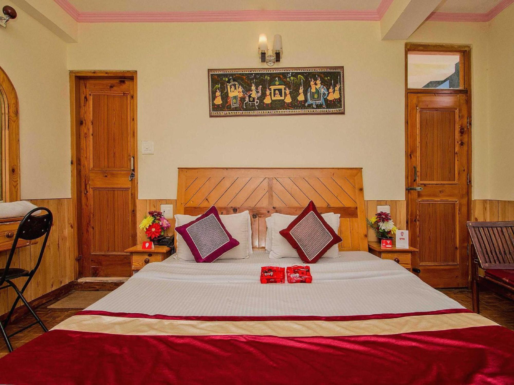 Hotel O Antriksh Cottage Manāli Buitenkant foto