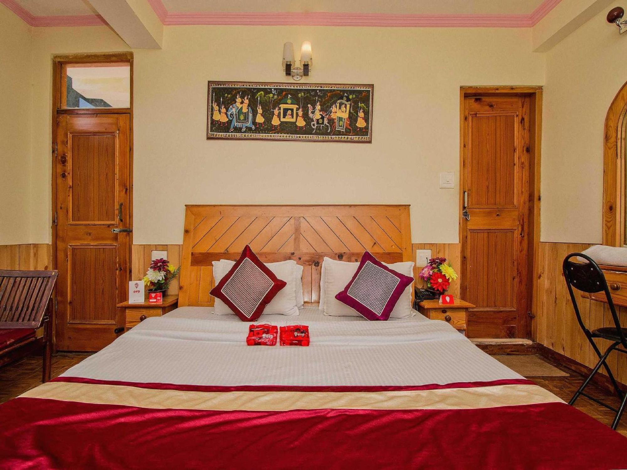 Hotel O Antriksh Cottage Manāli Buitenkant foto