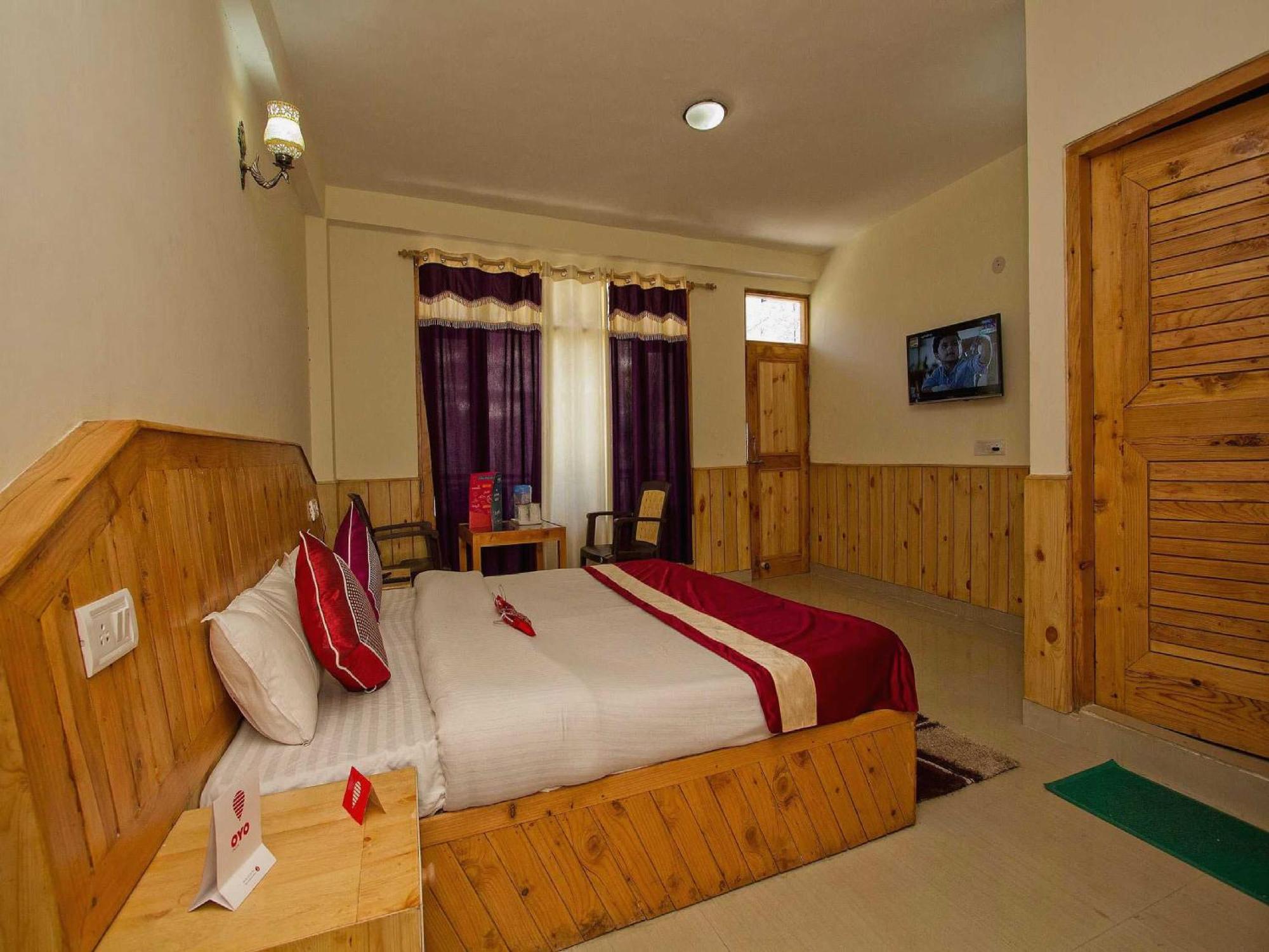 Hotel O Antriksh Cottage Manāli Buitenkant foto