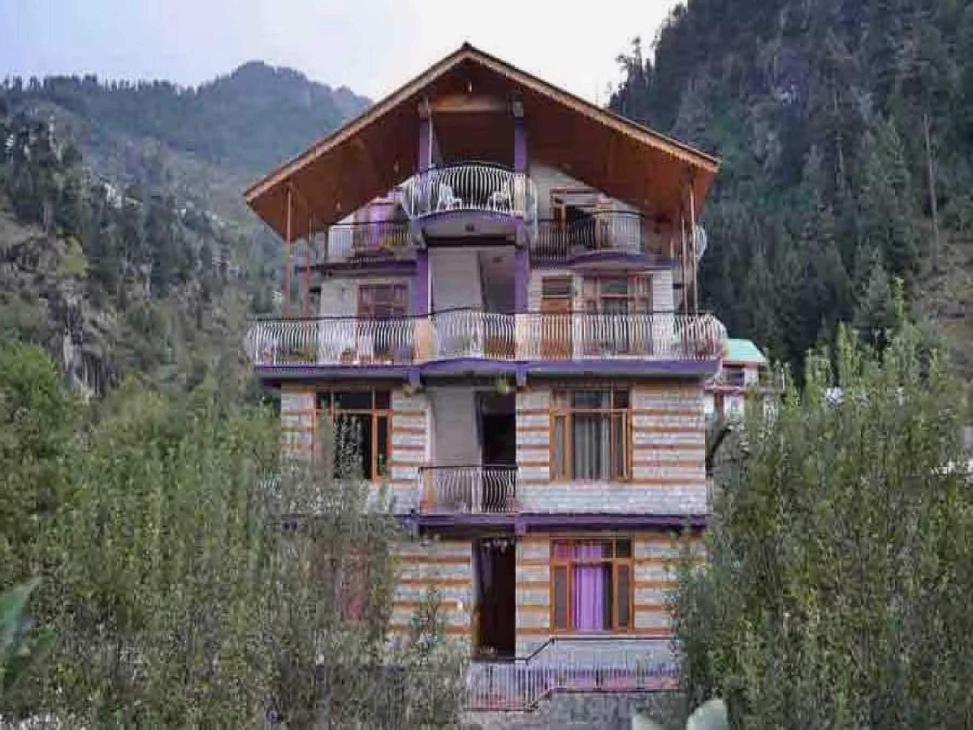 Hotel O Antriksh Cottage Manāli Buitenkant foto
