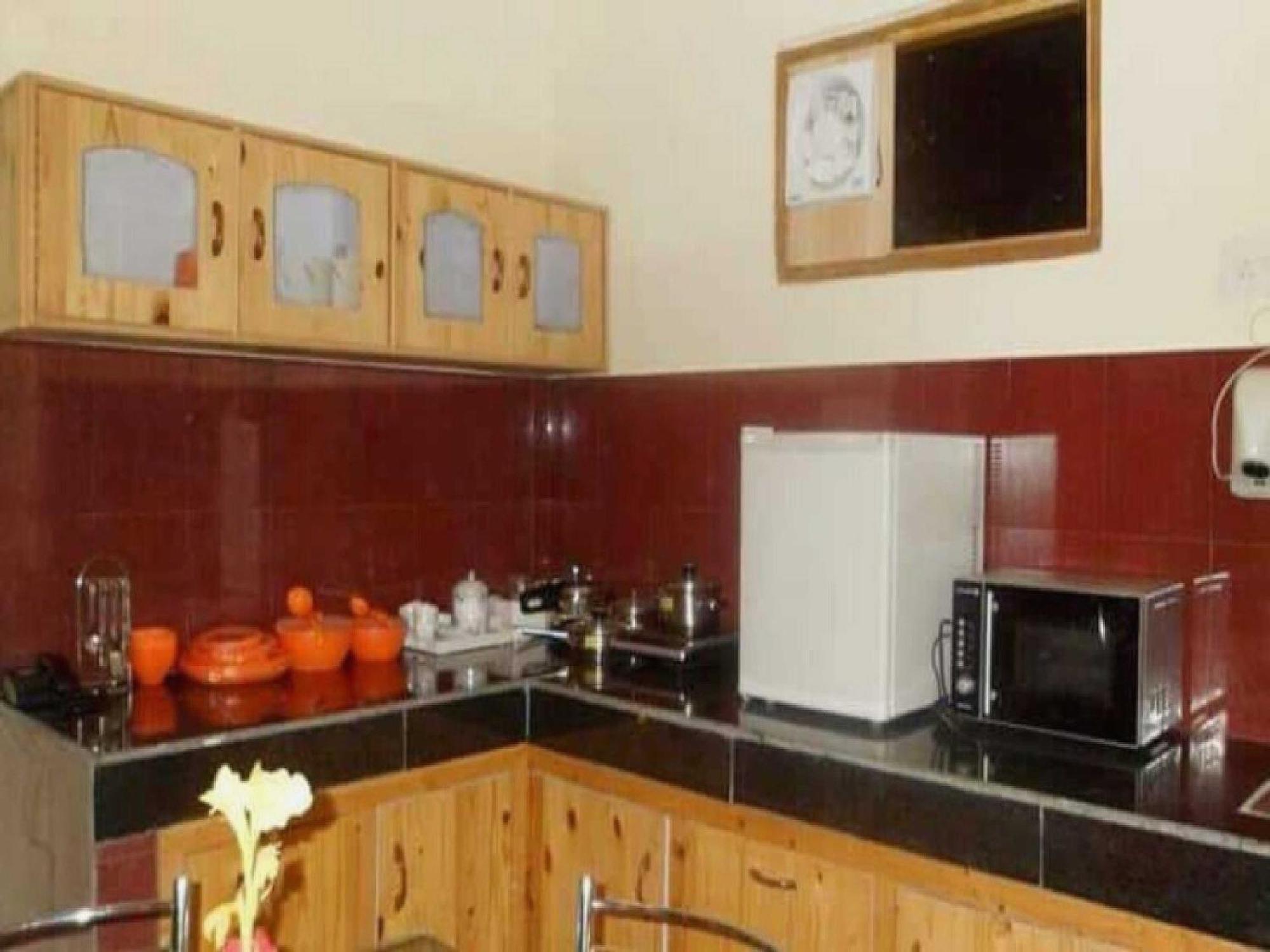 Hotel O Antriksh Cottage Manāli Buitenkant foto